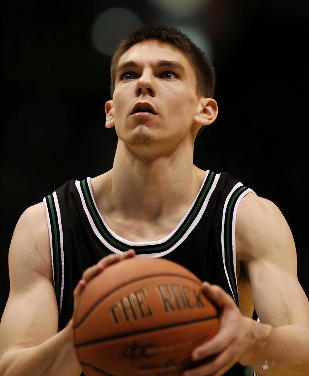 Karsa遭遇十二连败，热火教练面临压力！的简单介绍