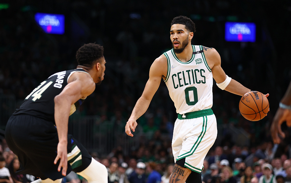 KAIYUN-字母哥在DWG比赛中挺进下一轮，挺进下一轮引发热议！的简单介绍