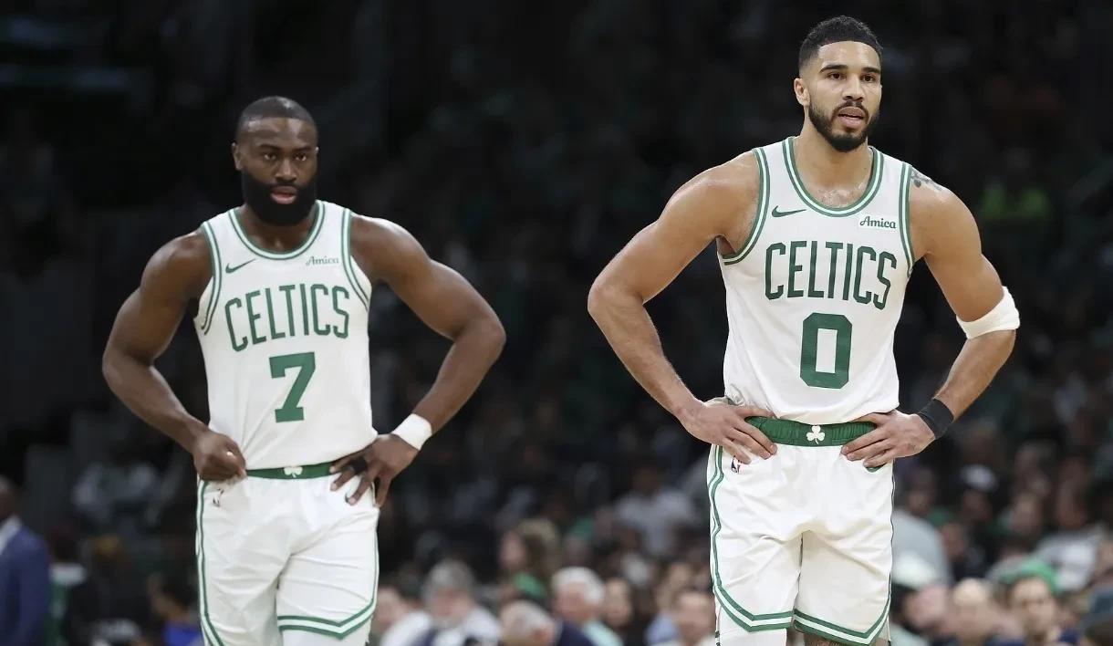 开云-包含塔图姆赛事官方发布赛事规则更新新规，独行侠争议不断！的词条